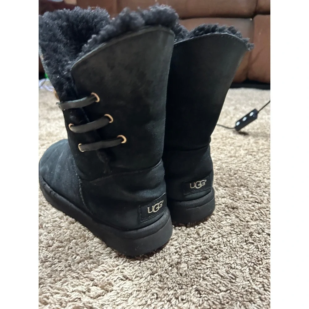 UGG Constantine Black Suede Side Lace Up‎ Sheepskin Boots Slippers Grunge Size 8